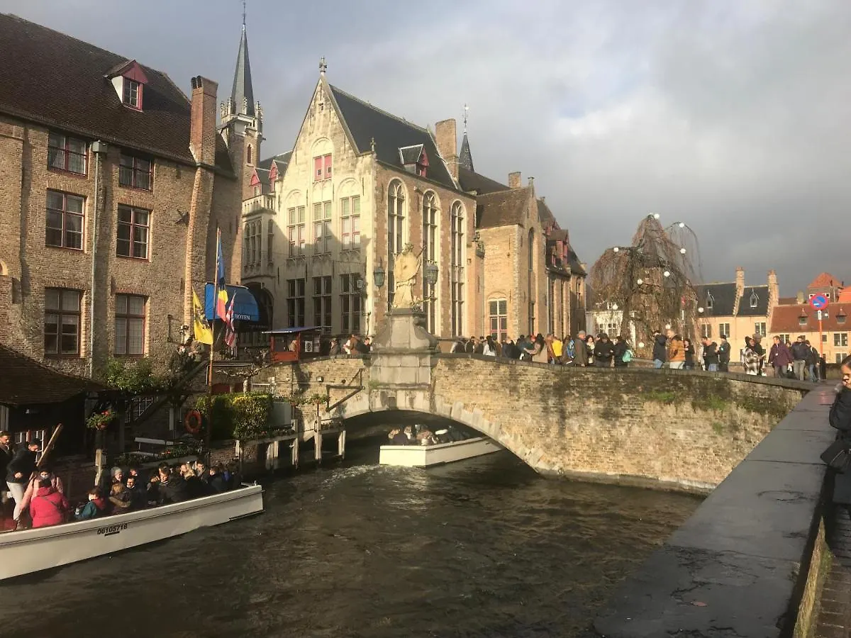 Feriehus Lien'S Cottage Brugge